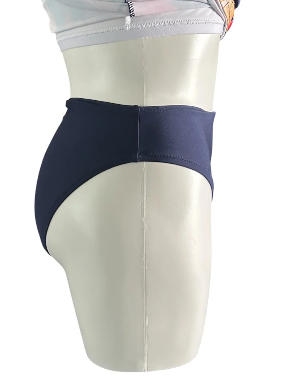 Sperry High-Waist Solid Swim Bottoms in Navy EUC sz L